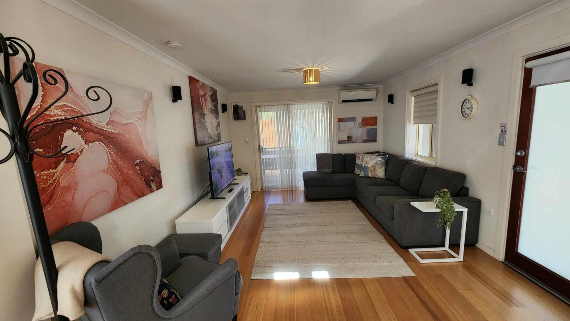 Riesling Trail & Clare Valley Cottages ภายนอก รูปภาพ