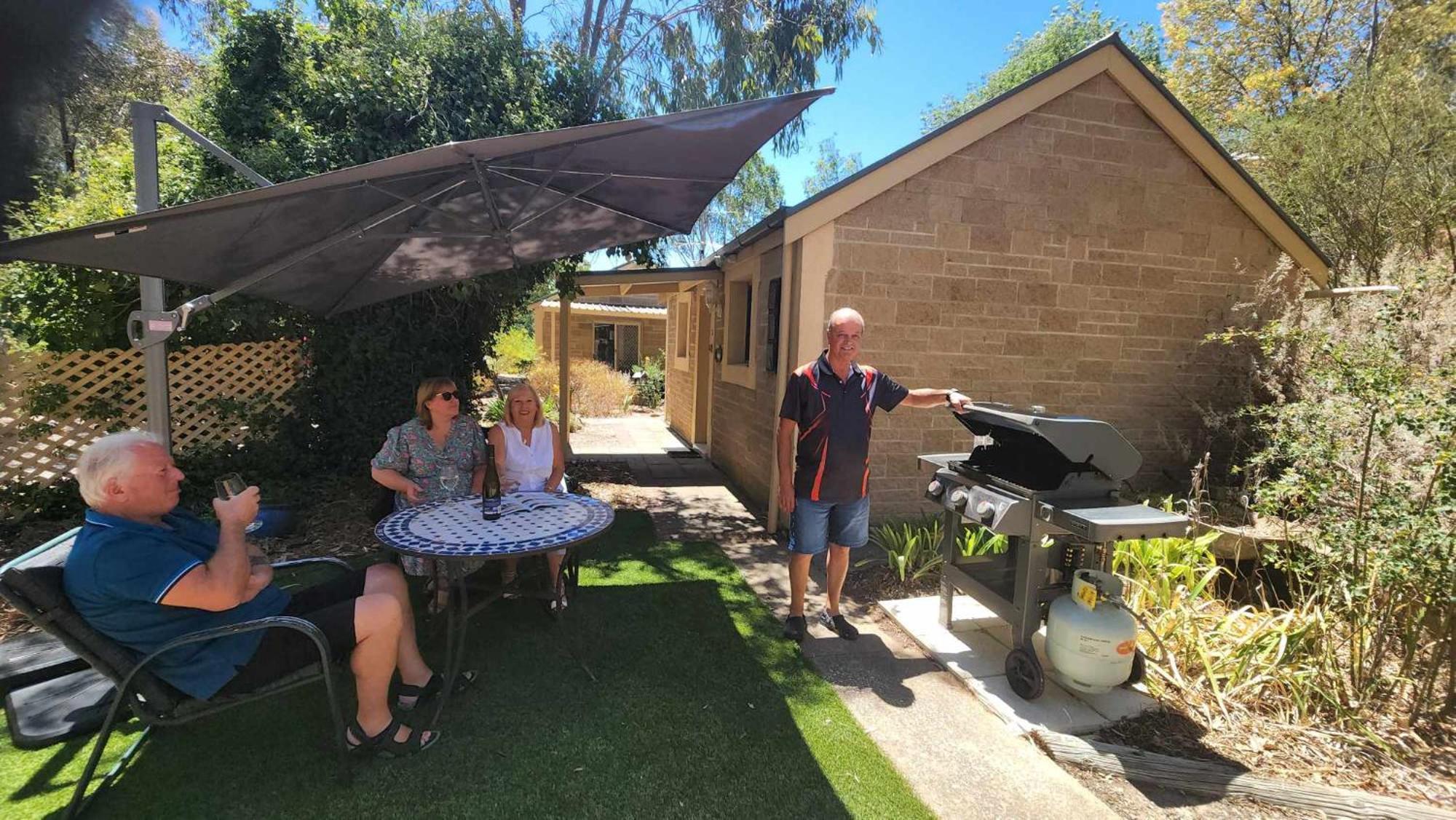 Riesling Trail & Clare Valley Cottages ภายนอก รูปภาพ